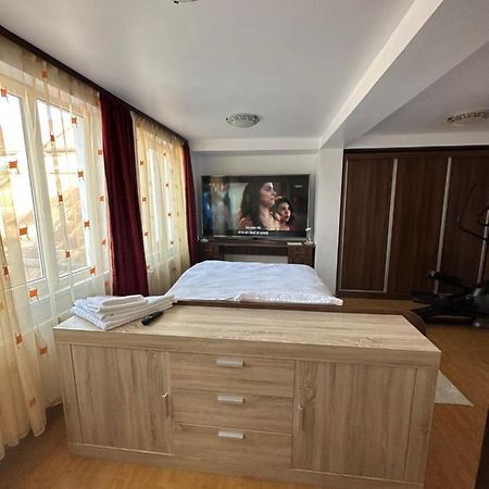 Brasov Place Villa Exteriör bild