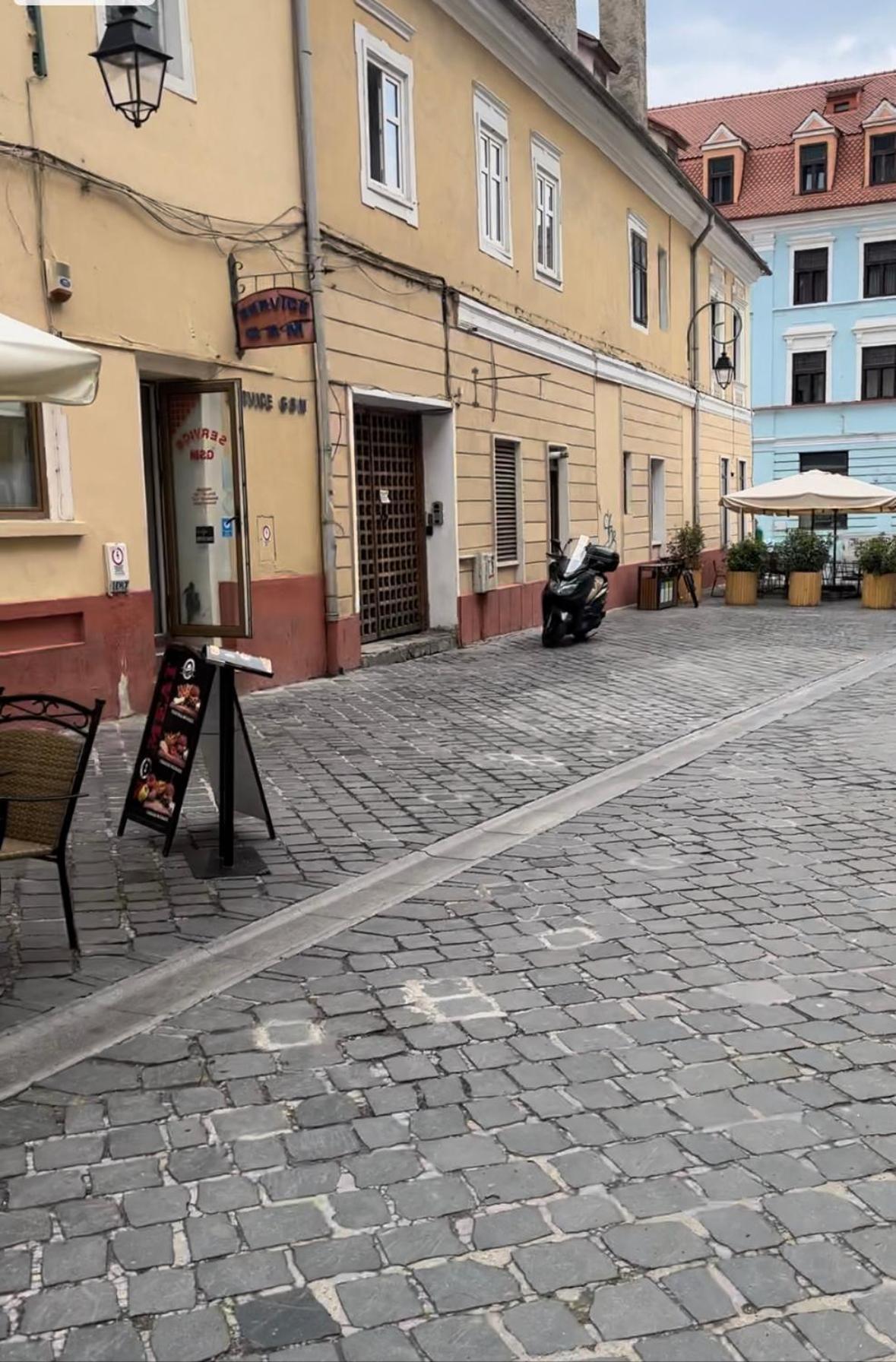 Brasov Place Villa Exteriör bild